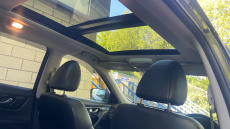 Nissan X-Trail 1.6 dCi Tekna 5dr Diesel Station Wagon